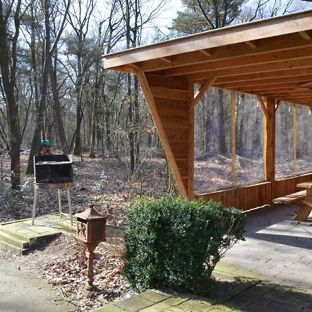 Holiday Home With Pool Sauna Lunteren Eksteriør bilde